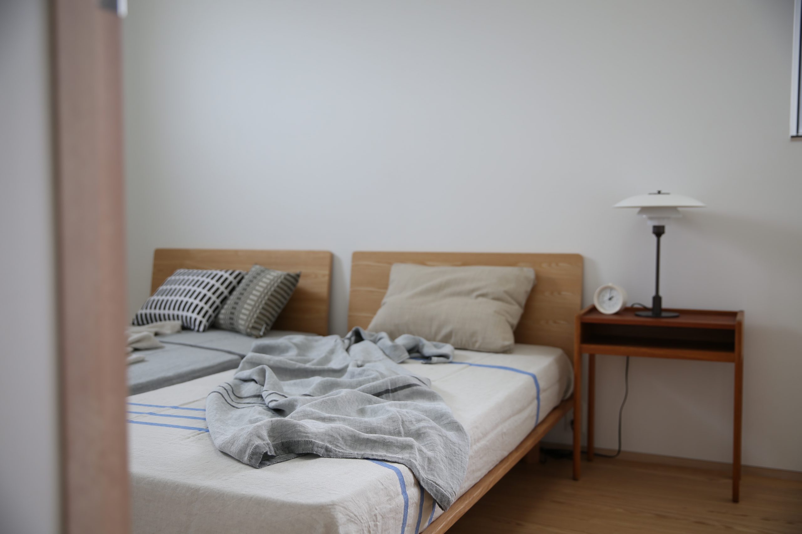 ラプアンカンクリのリネン寝具は肌にやさしくひんやり快適。夏の寝苦し 