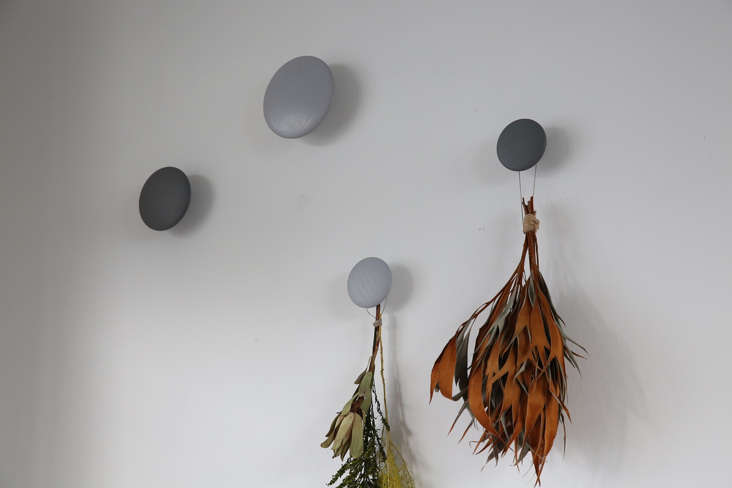 壁のdiyに失敗しないコツは 壁の柱 下地 を探してみよう インテリアショップ Connect コネクト ブログ