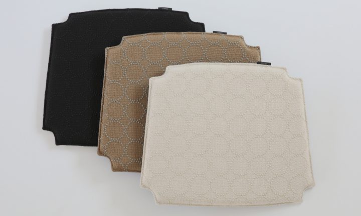 Yチェアシートクッション】Kvadrat×皆川明のタンバリンハリンダルを