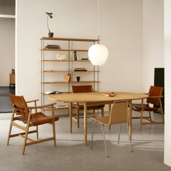 CARL HANSEN & SON （カール・ハンセン＆サン） / BM0121 / オーク材・オイル仕上げ / φ120cm / ダイニングテーブル