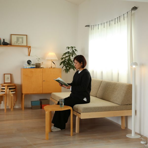休息の質を高める北欧名作家具｜Artek（アルテック）デイベッド 710