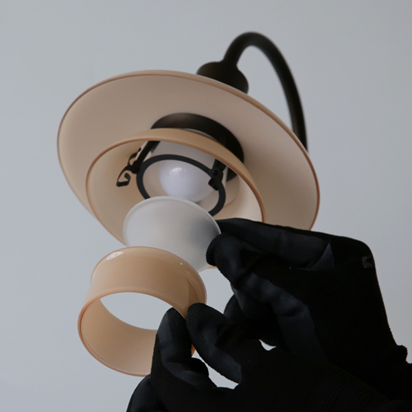 PH 1/1 Piano Table Lamp付属の半透明フロストガラス製カップディフューザー